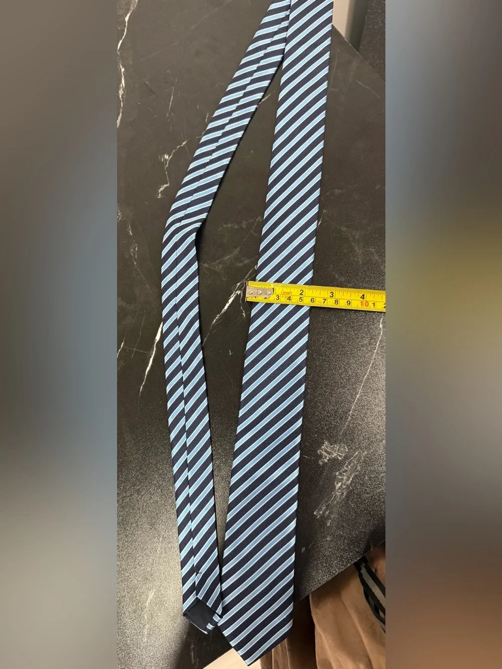 LN Kailong 100% Silk Men’s Striped Tie Necktie Blue Light Blue White